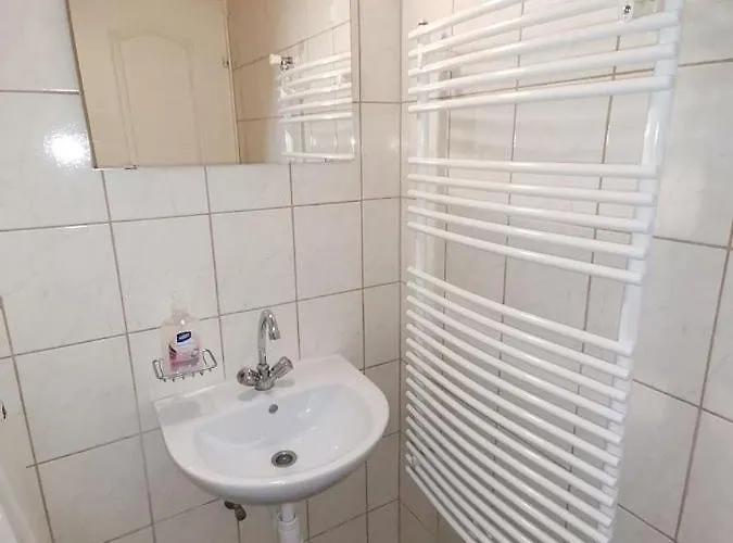 Kamilla Panzio Es Rendezvenyhaz B&B Balmazújváros